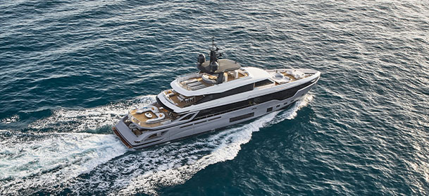 Azimut Grande Trideck