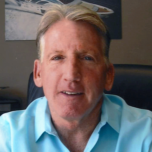 marinemax yachts team member