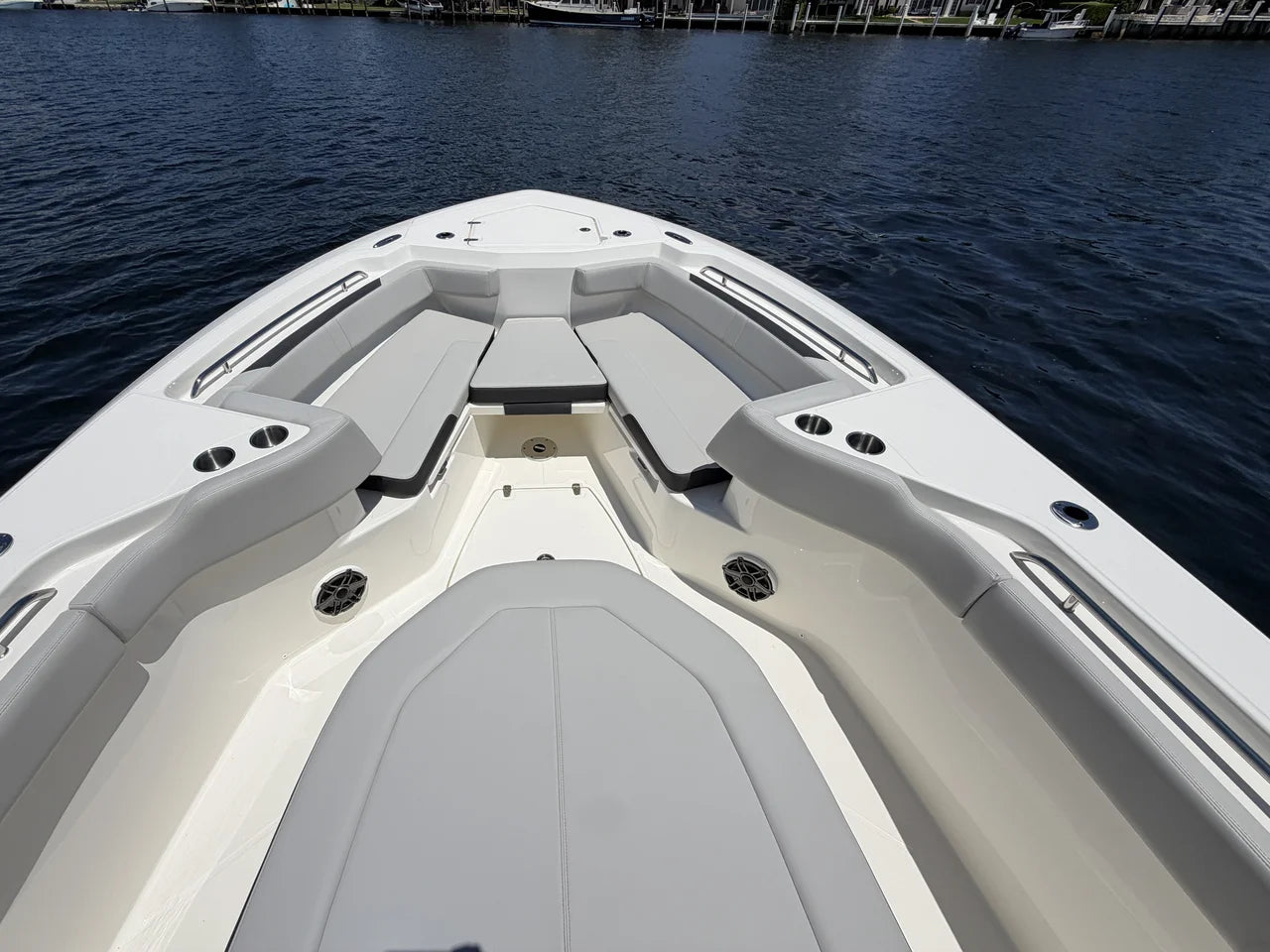 2026 Boston Whaler 330 Outrage 33.0 feet, Pompano Beach, Florida #49