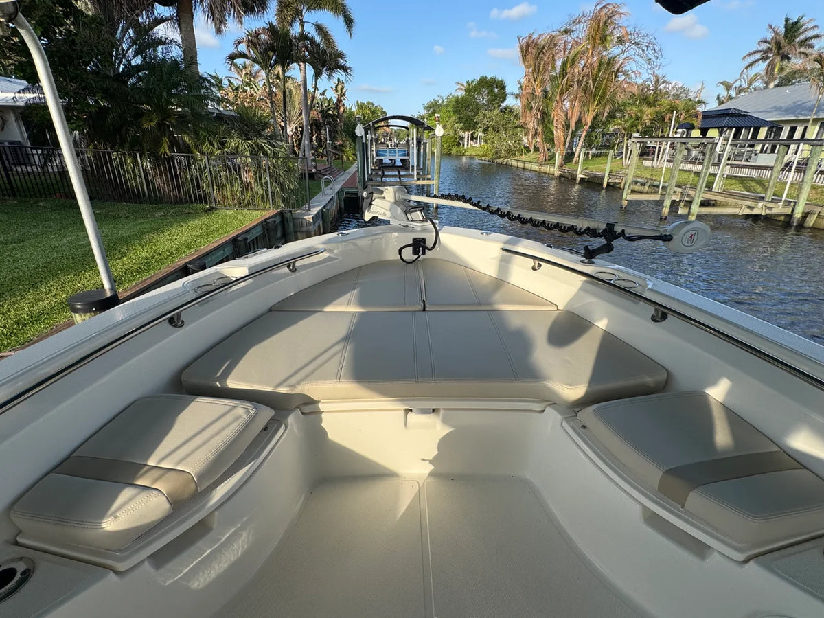 2024 Boston Whaler 250 DAUNTLESS 25.0 feet, Stuart, Florida #34