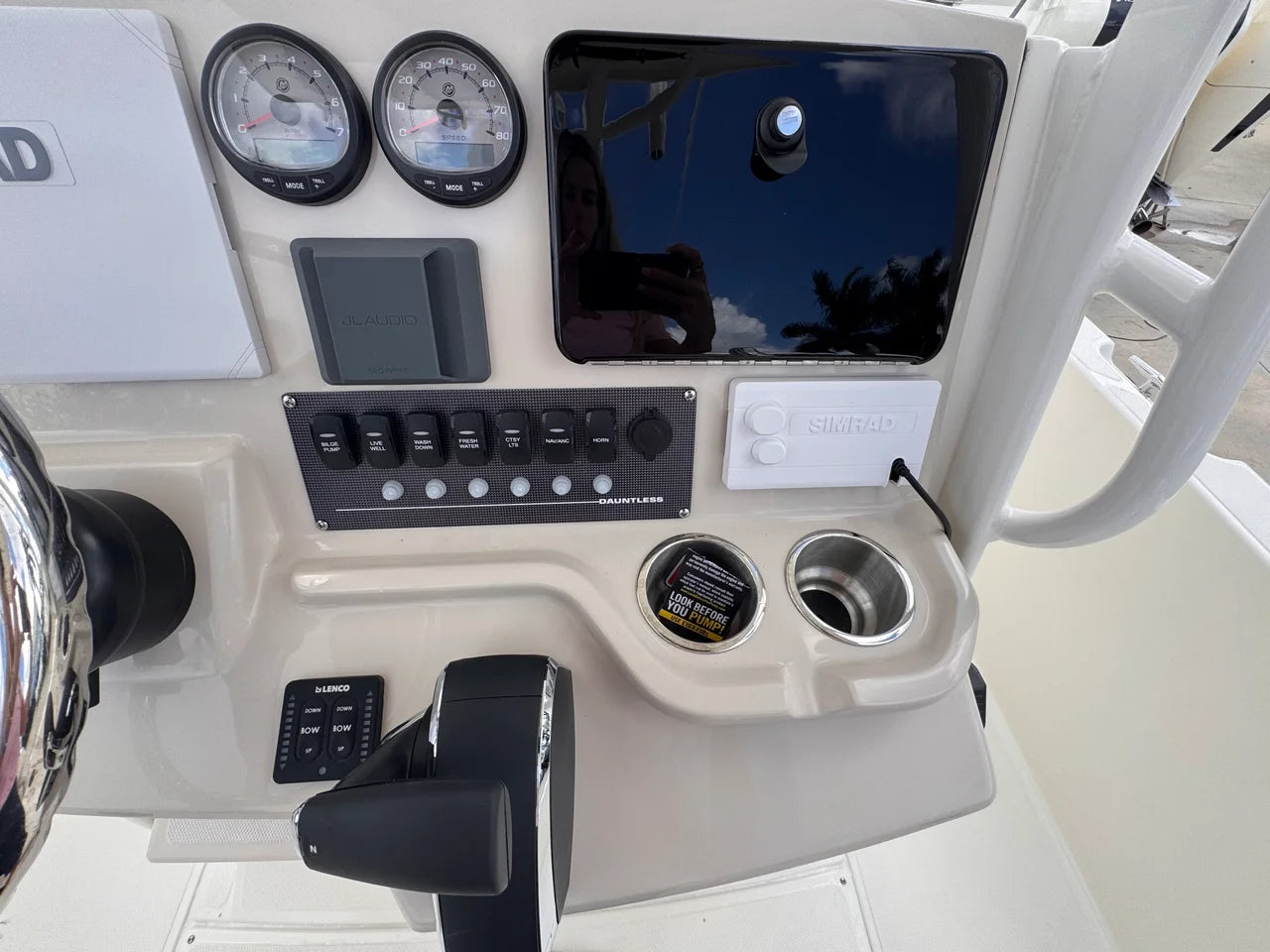 2026 Boston Whaler 220 Dauntless 22.0 feet, Stuart, Florida #9