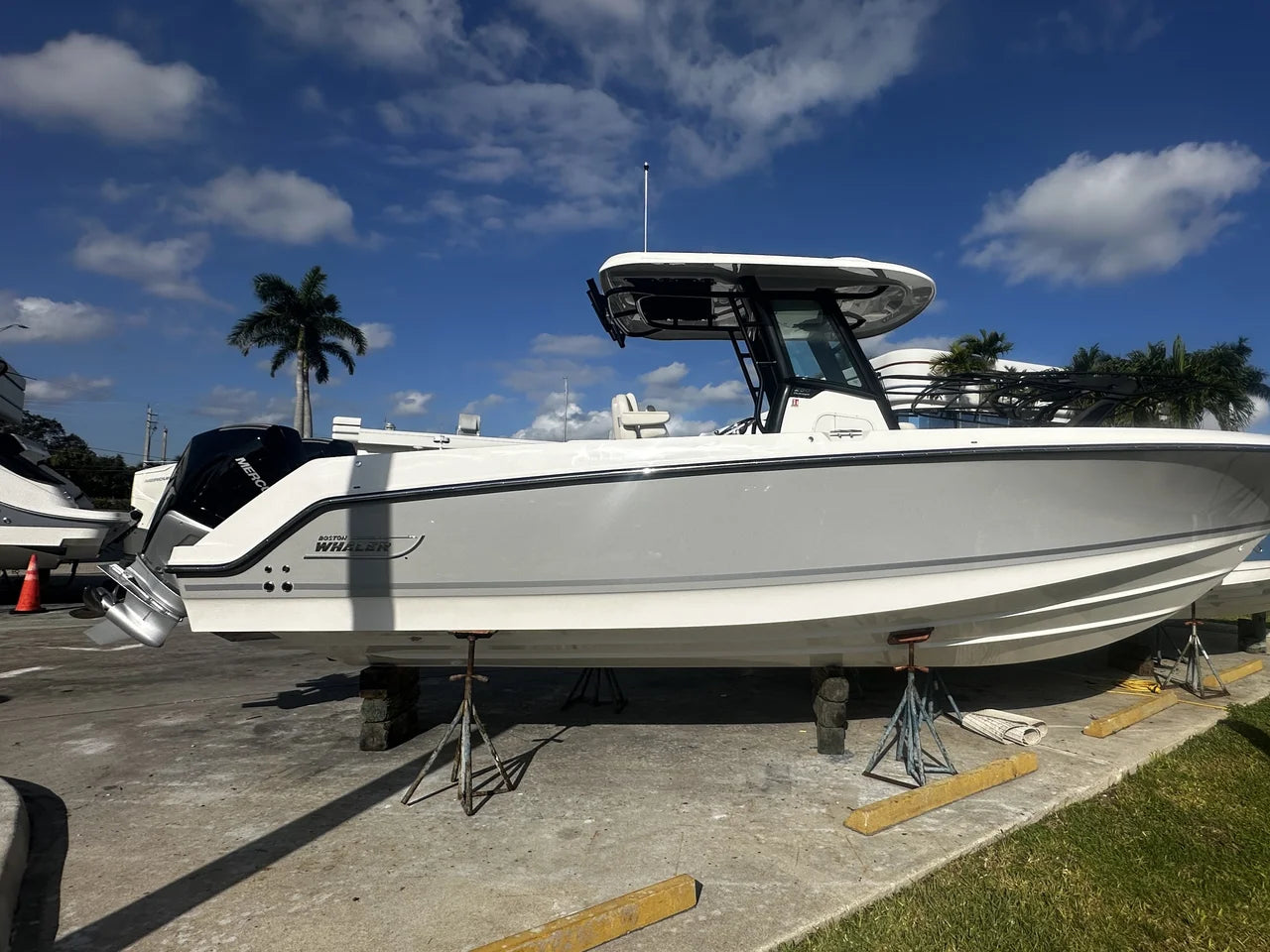 2026 Boston Whaler 280 Outrage 28.0 feet, Pompano Beach, Florida #2