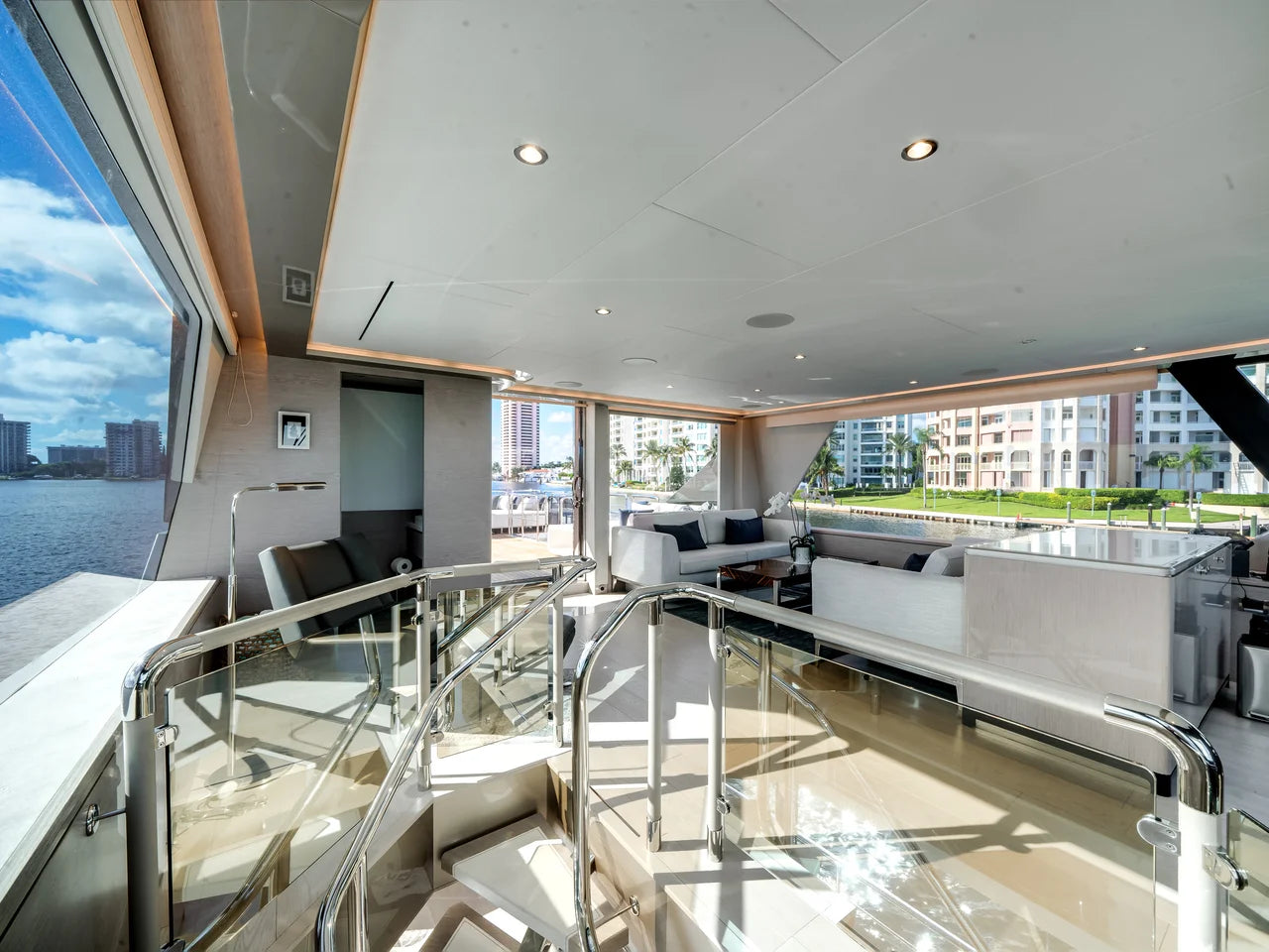 2022 Ocean Alexander 32L 106.0 feet, Boca Raton, FL #61