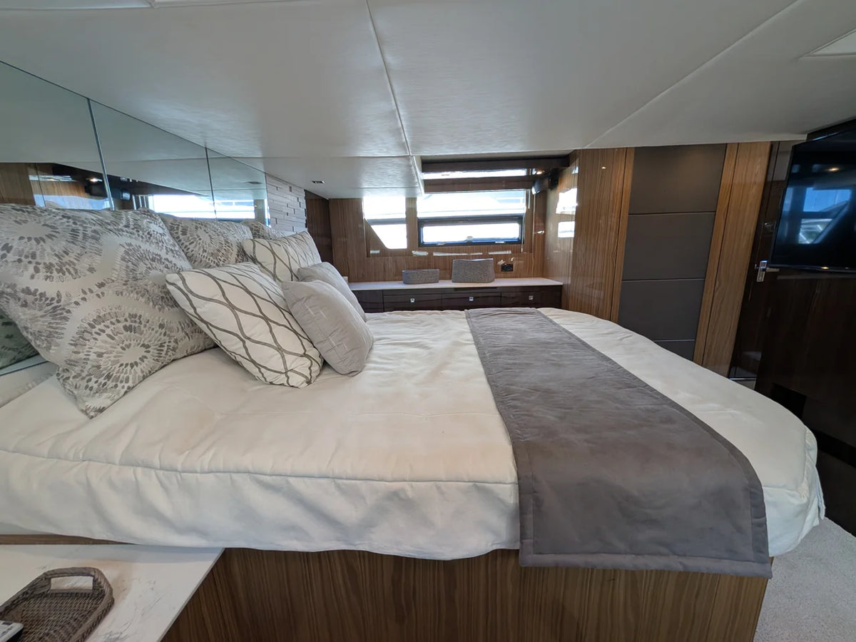 2022 Cruisers Yachts 54 Cantius 54.0 feet, Grasonville, MD #114
