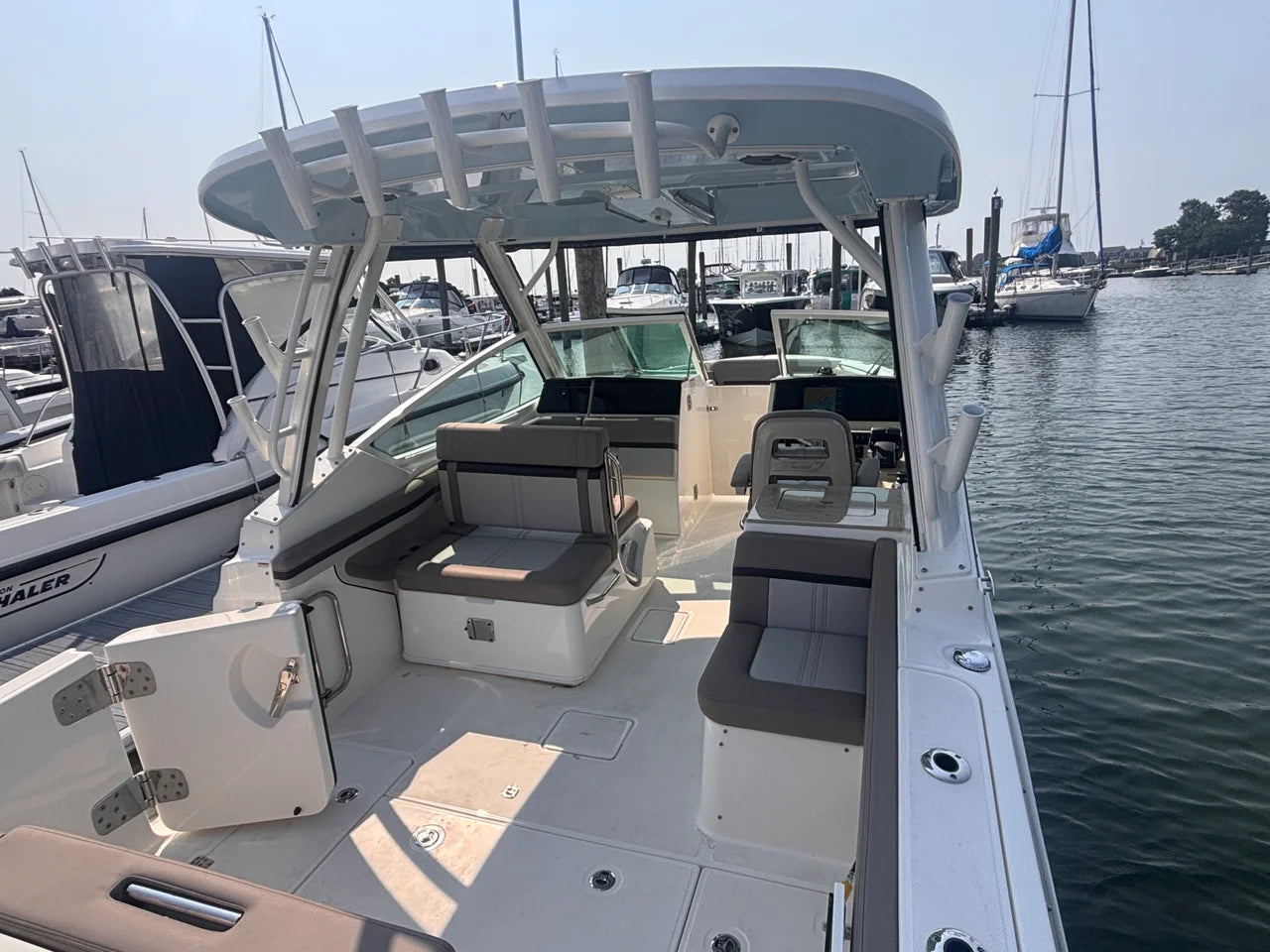 2025 Boston Whaler 280 VANTAGE 28.0 feet, Westbrook, Connecticut #16