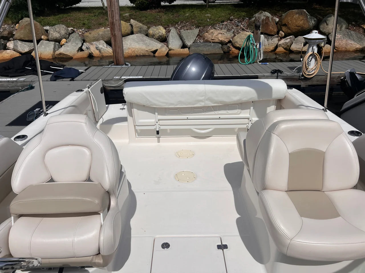 2017 Robalo R227 21.0 feet, Wakefield, RI #27