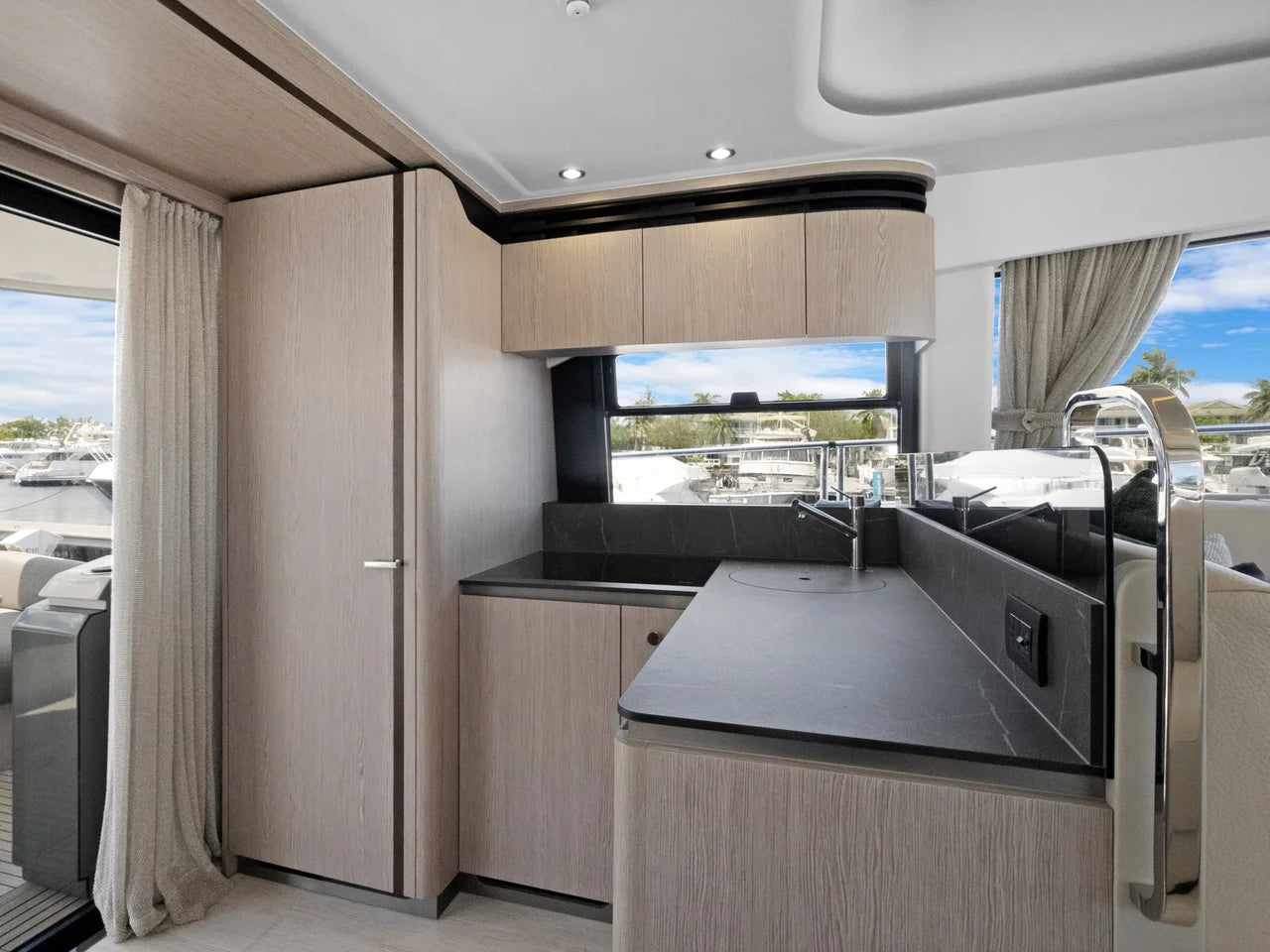 2025 Azimut FLY 53 53.0 feet, Fort Lauderdale, FL #18