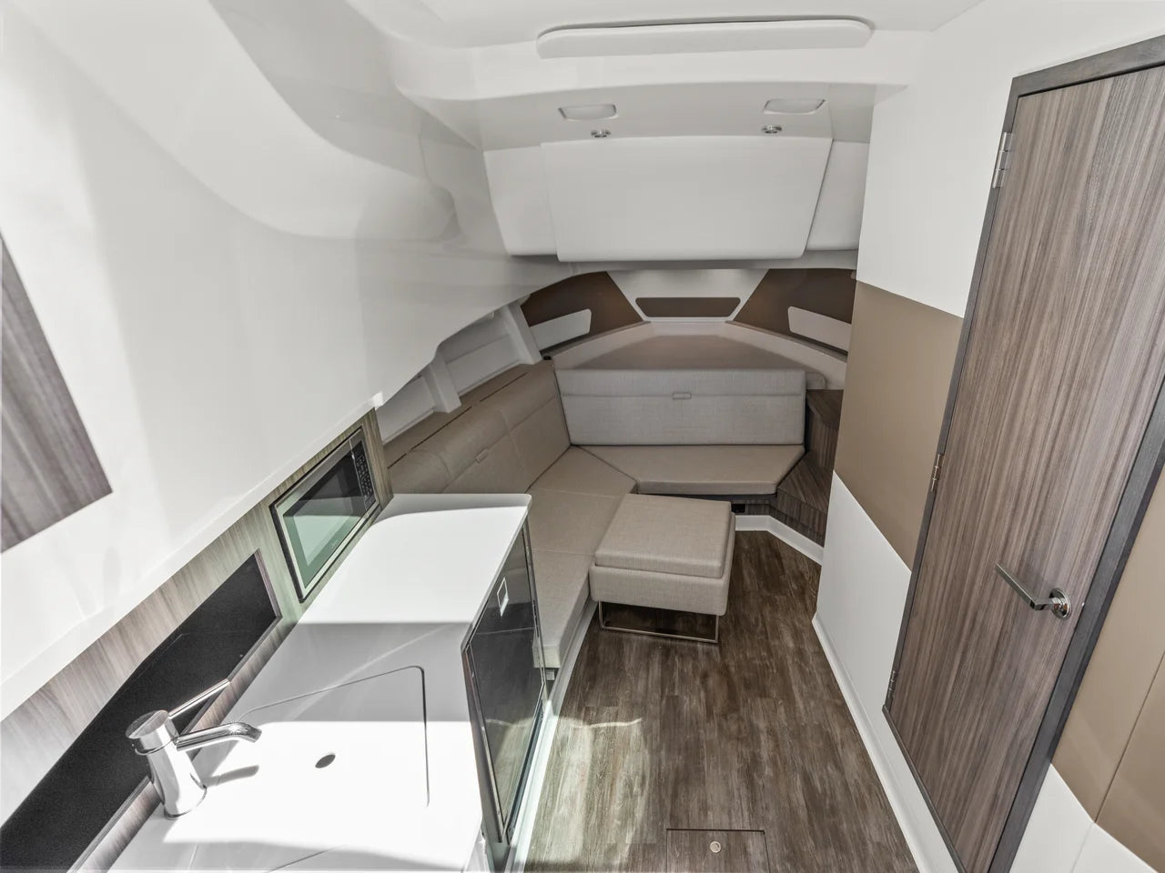 2026 Sea Ray Sundancer 370 Outboard 37.0 feet, Quincy, MA #25