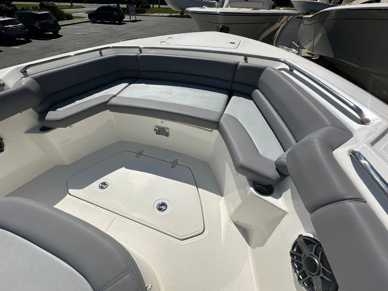 2024 Boston Whaler 330 Outrage 33.0 feet, Dennis, New Jersey #22
