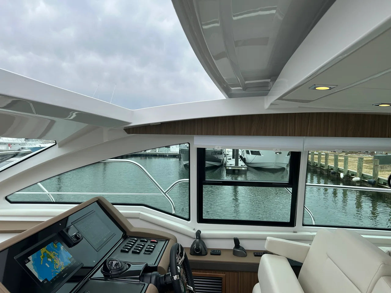 2026 Cruisers Yachts 42 Cantius 42.0 feet, Grasonville, MD #34