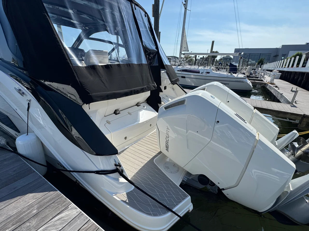 2025 Sea Ray 370 SUNDANCER OB 39.0 feet, Clearwater, Florida #7