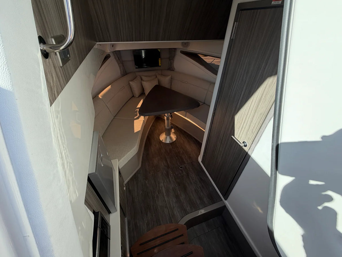 2026 Sea Ray Sundancer 320 Outboard 32.0 feet, Grasonville, MD #55