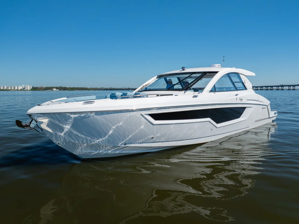 2027 Cruisers Yachts 50 GLS OB 50.0 feet, Clearwater, Florida #69