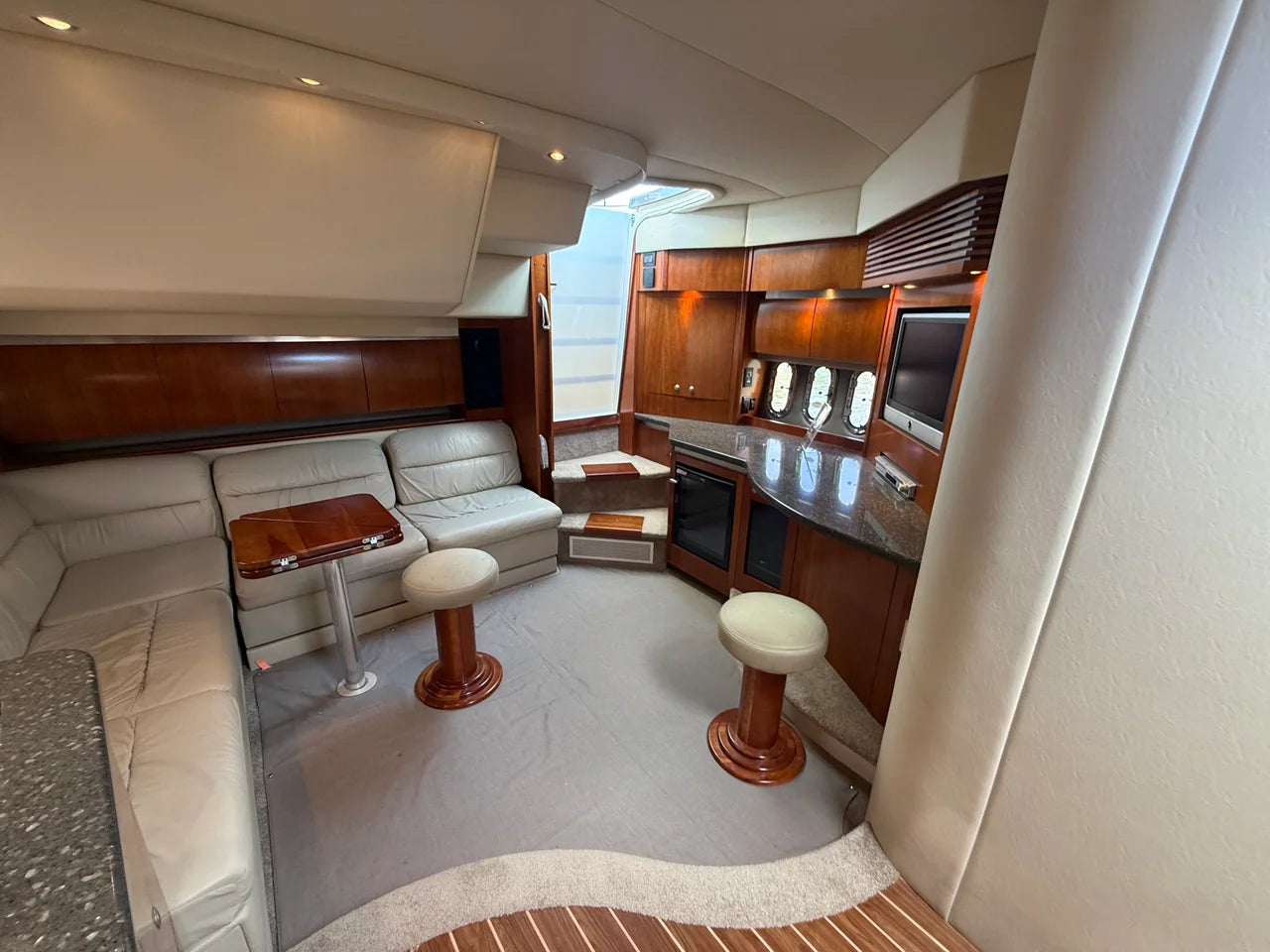 2007 Cruisers Yachts 420 EXPRESS 42.0 feet, Lewisville, TX #45