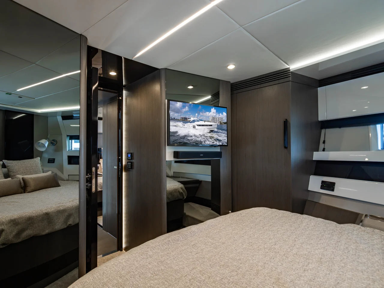 2019 Azimut S7 70.0 feet, West Palm Beach, FL #128