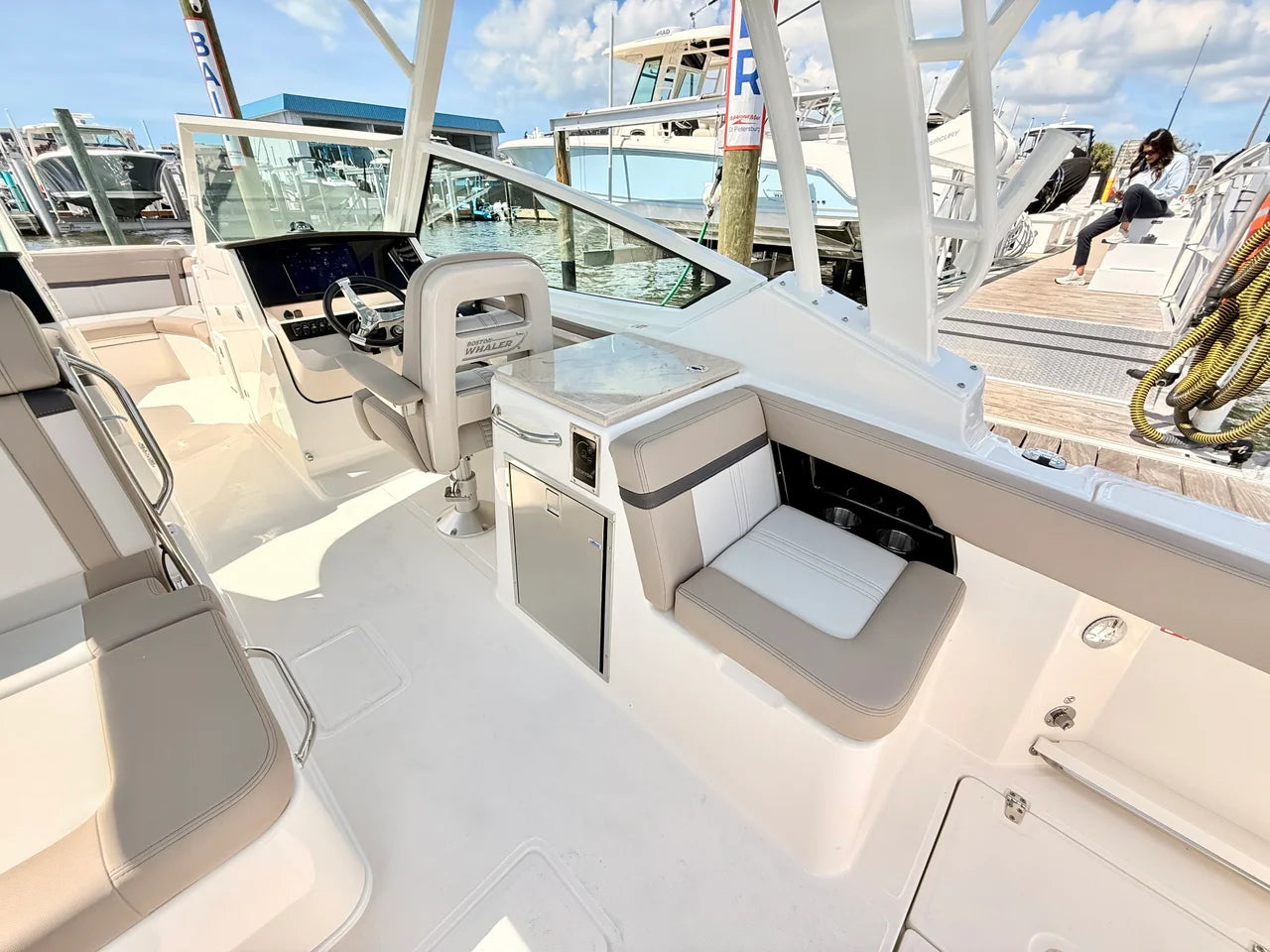 2026 Boston Whaler 280 Vantage 28.0 feet, St Petersburg, FL #42