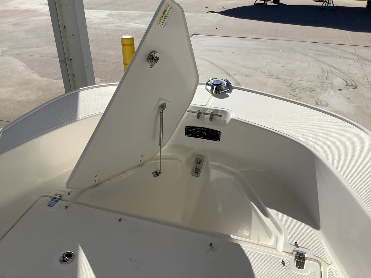 2026 Boston Whaler 170 Montauk 17.0 feet, Monkey Island, OK #26