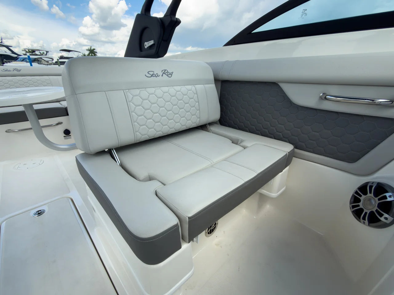 2024 Sea Ray SDX 270 Outboard 27.0 feet, Fort Myers, Florida #15