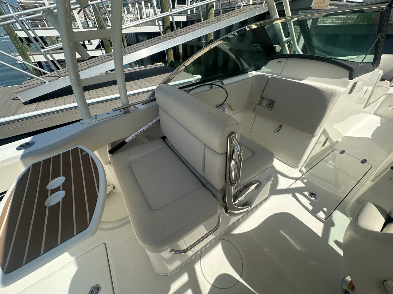 2018 Boston Whaler 230 VANTAGE 24.0 feet, Ocean View, NJ #9