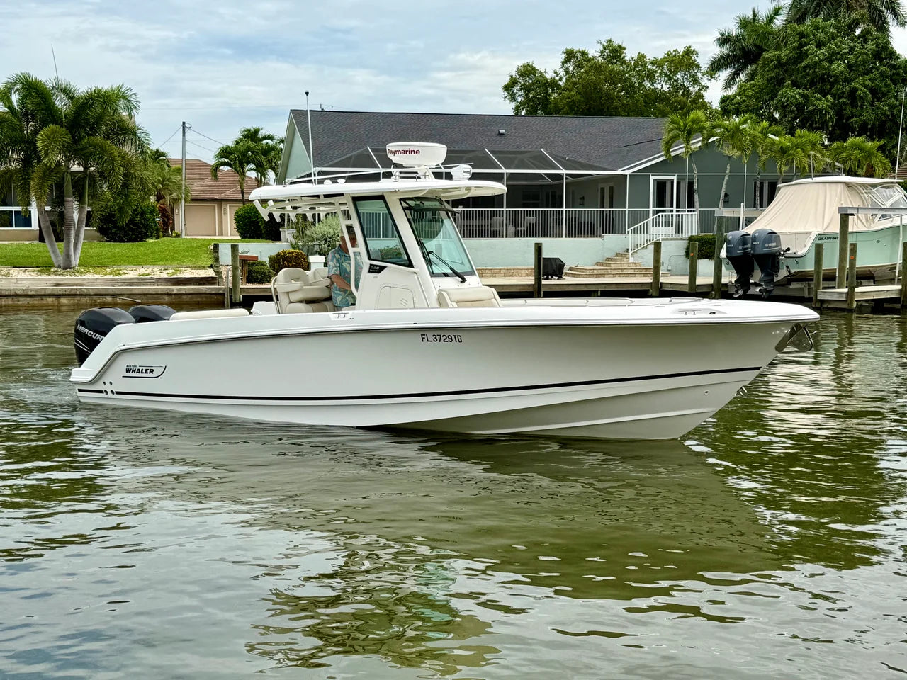 2021 Boston Whaler 280 OUTRAGE 28.0 feet, Cape Coral, FL #1