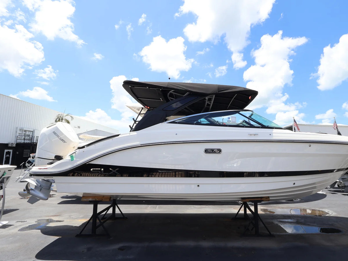 2027 Sea Ray SLX 260 Outboard 26.0 feet, Naples, Florida #1