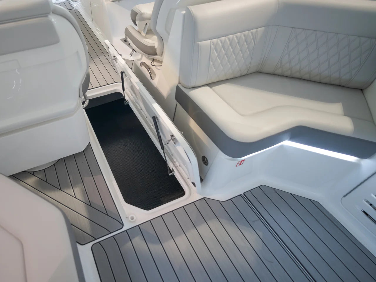 2026 Sea Ray SLX 310 Outboard 31.0 feet, Panama City, FL #30