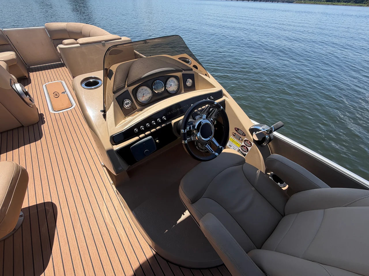 2016 Harris GRAND MARINER 270 27.0 feet, Lake Wylie, SC #27