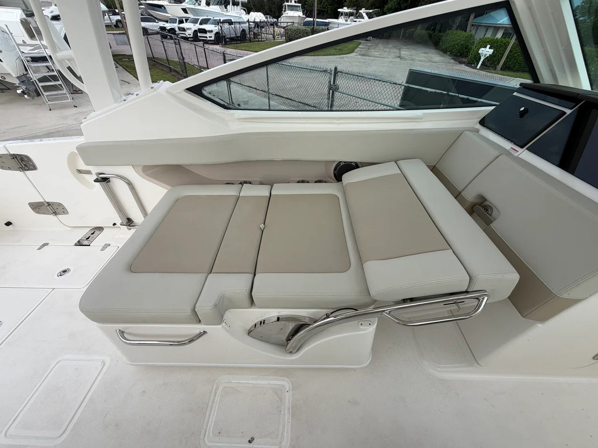 2027 Boston Whaler 280 Vantage 28.0 feet, Stuart, Florida #36
