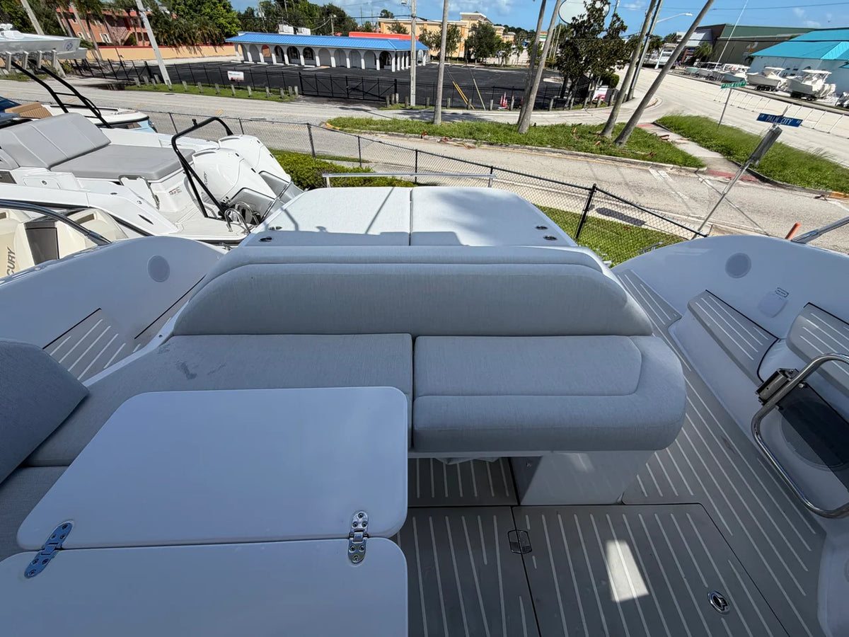 2027 Azimut A45 45.0 feet, Stuart, Florida #25