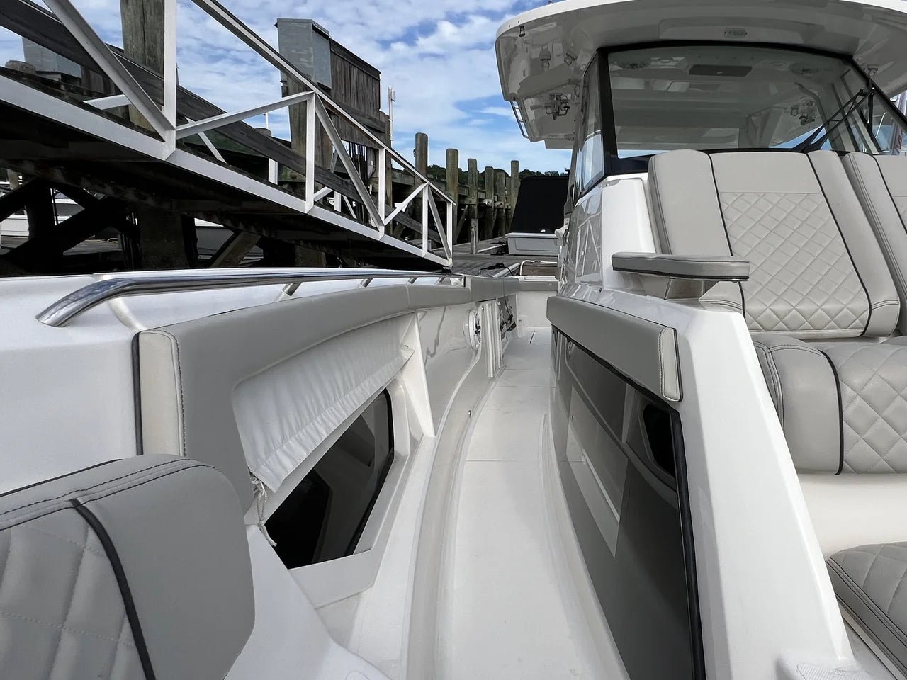 2023 Pursuit S378 40.0 feet, Huntington, NY #54