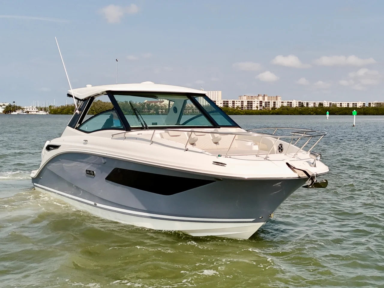 2026 Sea Ray Sundancer 320 Outboard 32.0 feet, Clearwater, Florida #11