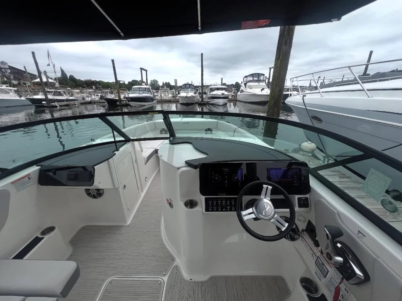 2025 Sea Ray 270 SDX-OB 27.0 feet, Danvers, Massachusetts #8