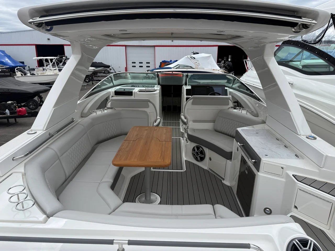 2026 Sea Ray 350 SLX 35.0 feet, Excelsior, Minnesota #12