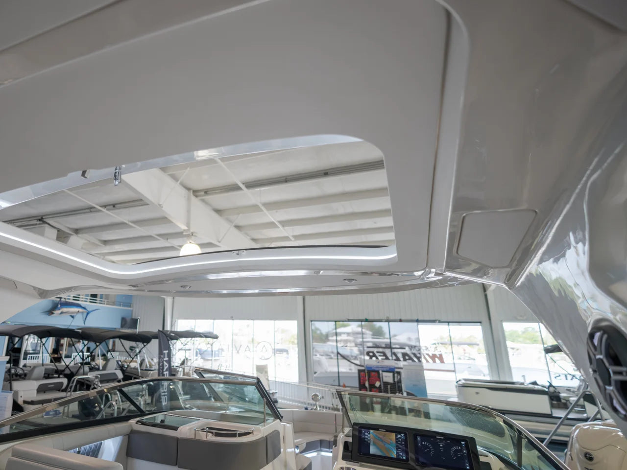 2026 Sea Ray SLX 310 Outboard 31.0 feet, Panama City, FL #40