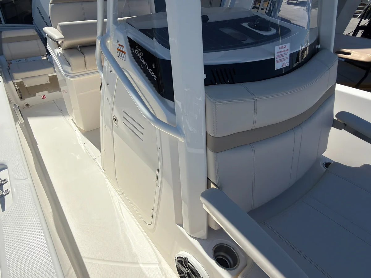 2027 Boston Whaler 250 Dauntless 25.0 feet, Panama City, FL #14