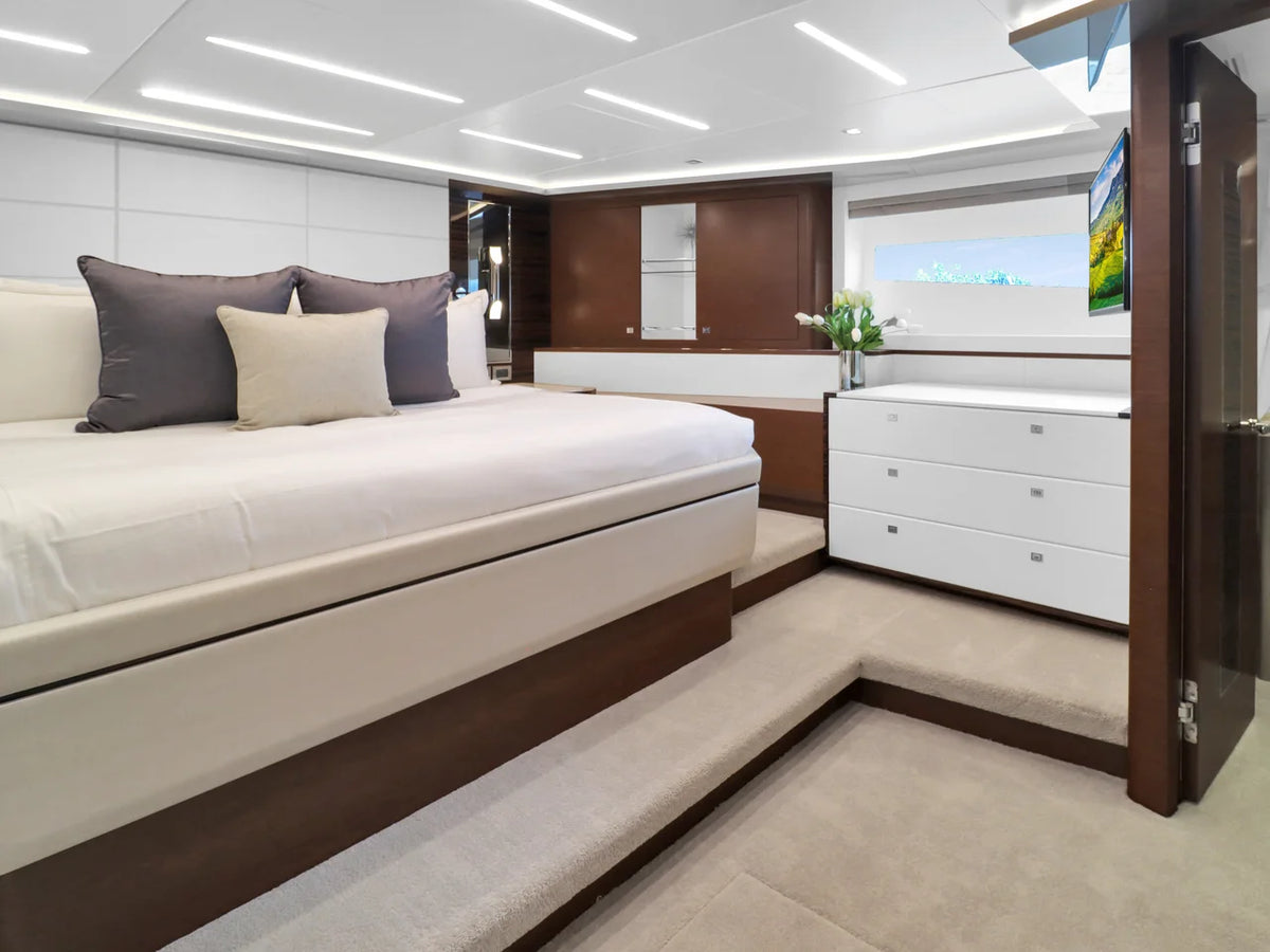 2021 Ocean Alexander 28R 90.0 feet, Wrightsville Beach, North Carolina #72