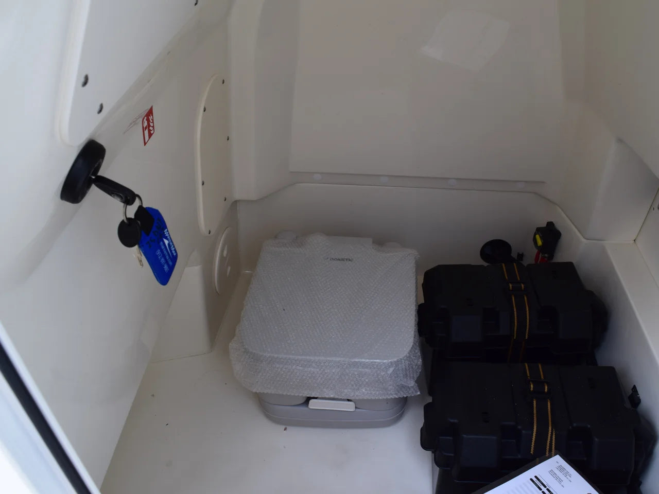 2026 Boston Whaler 250 Dauntless 25.0 feet, Thunderbolt, GA #14