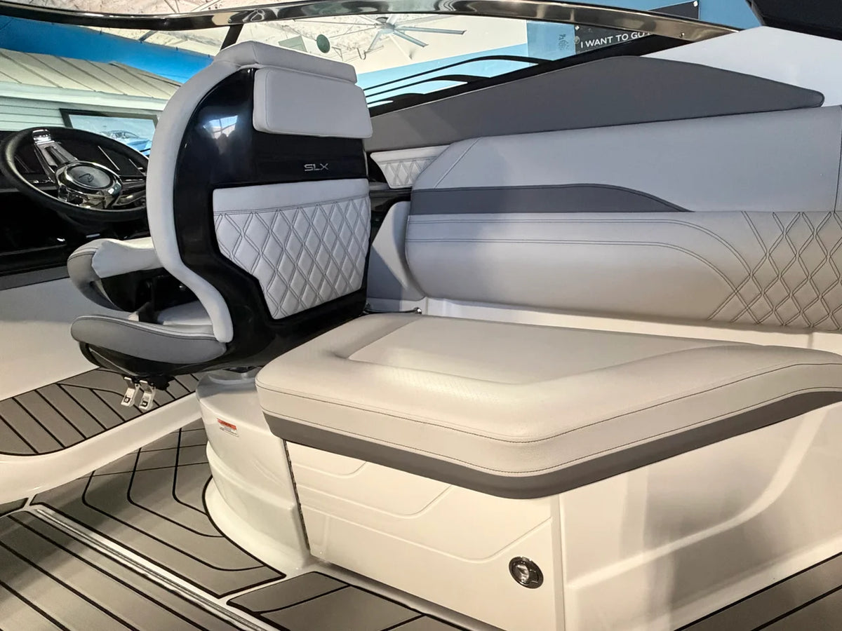 2026 Sea Ray SLX 260 Outboard 26.0 feet, Venice, Florida #9