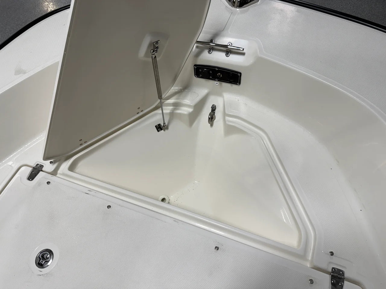 2026 Boston Whaler 170 Montauk 17.0 feet, Nisswa, Minnesota #44