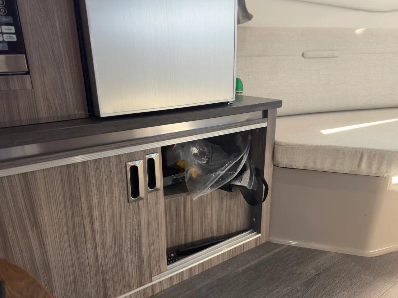 2021 Sea Ray 320 SUNDANCER OB 32.0 feet, Norwalk, Connecticut #73