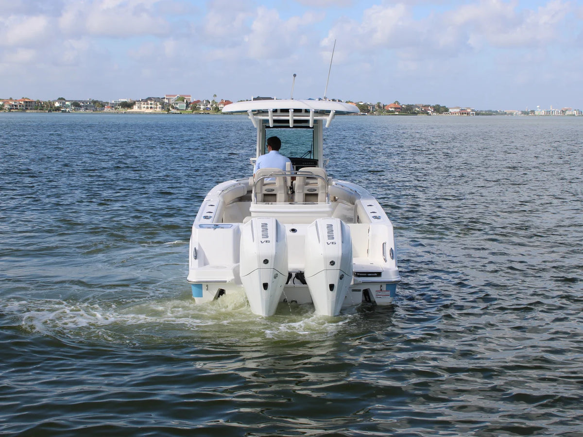 2027 Boston Whaler 250 Outrage 25.0 feet, Seabrook, TX #3