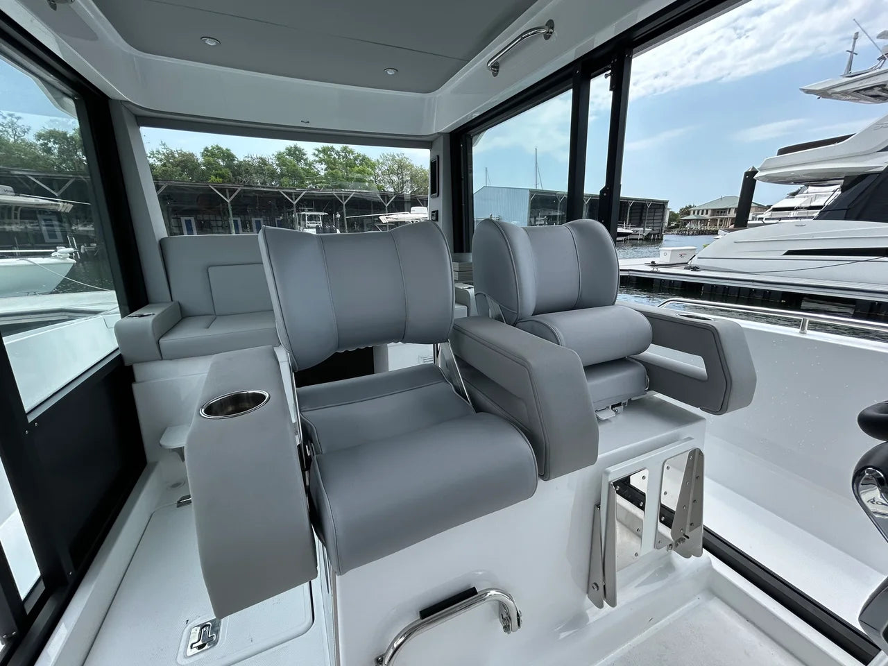 2026 Cruisers Yachts 38 VTR EC 38.0 feet, Pensacola, Florida #22