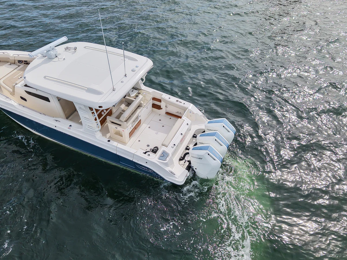 2027 Boston Whaler 350 Realm 35.0 feet, Norwalk, Connecticut #35