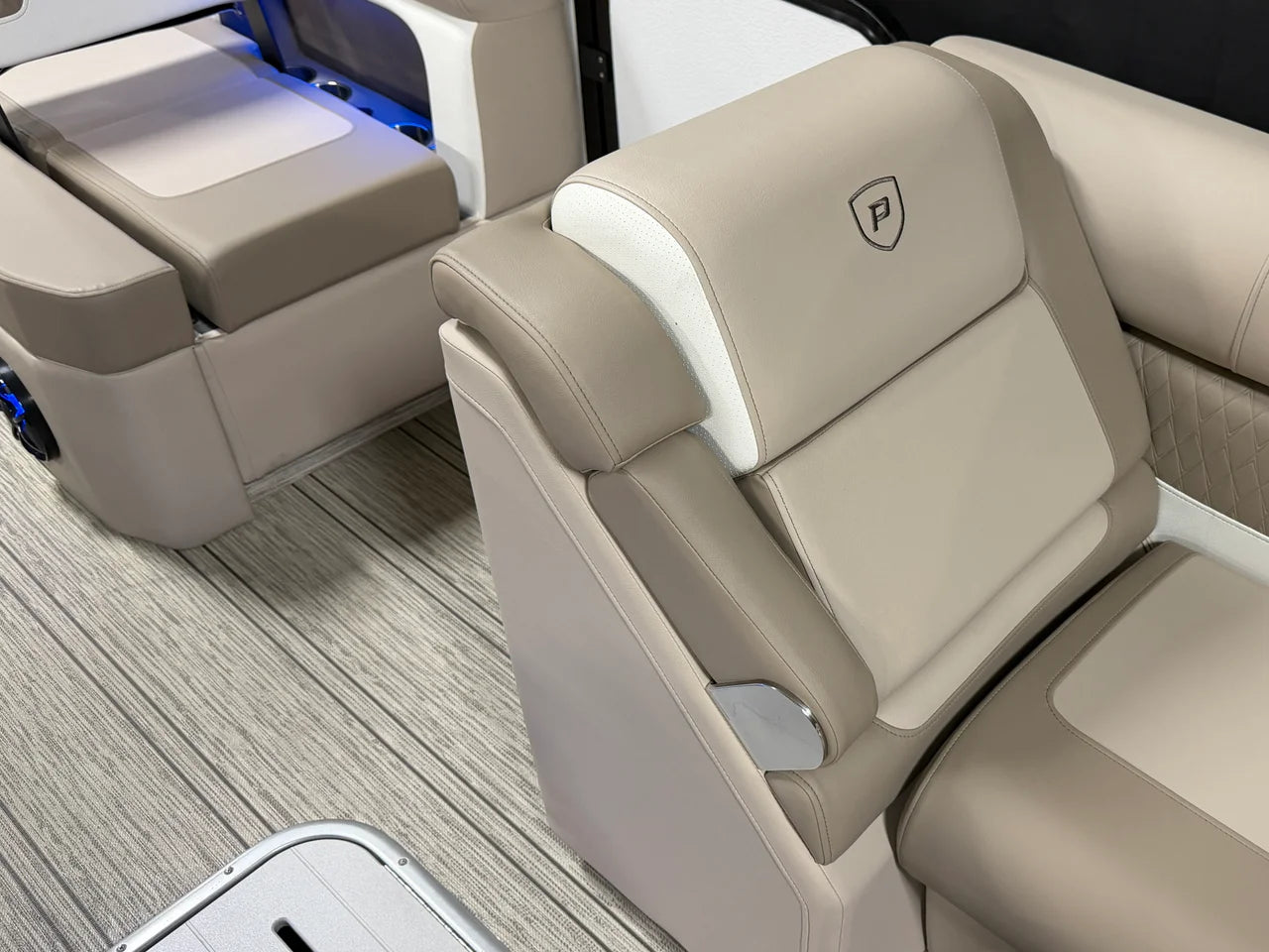 2027 Premier 250SOLARIS 25.0 feet, Nisswa, Minnesota #33