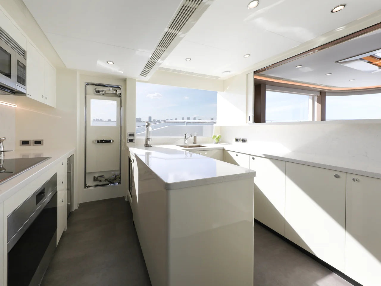 2026 Ocean Alexander 28L 95.0 feet, Pompano Beach, FL #72