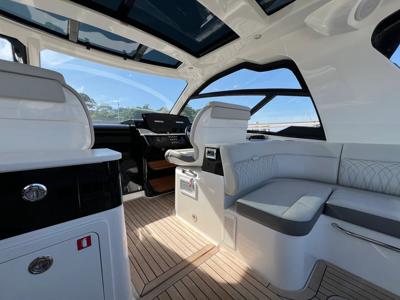 2023 Sea Ray 370 SUNDANCER OB 37.0 feet, Huntington, NY #39