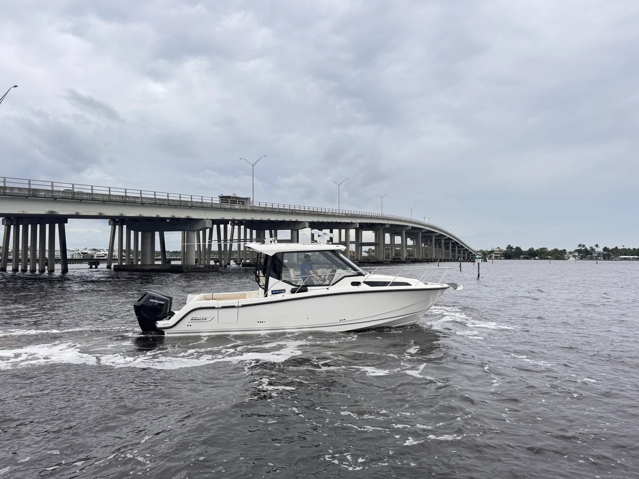 2026 Boston Whaler 325 Conquest 32.0 feet, Stuart, Florida #2