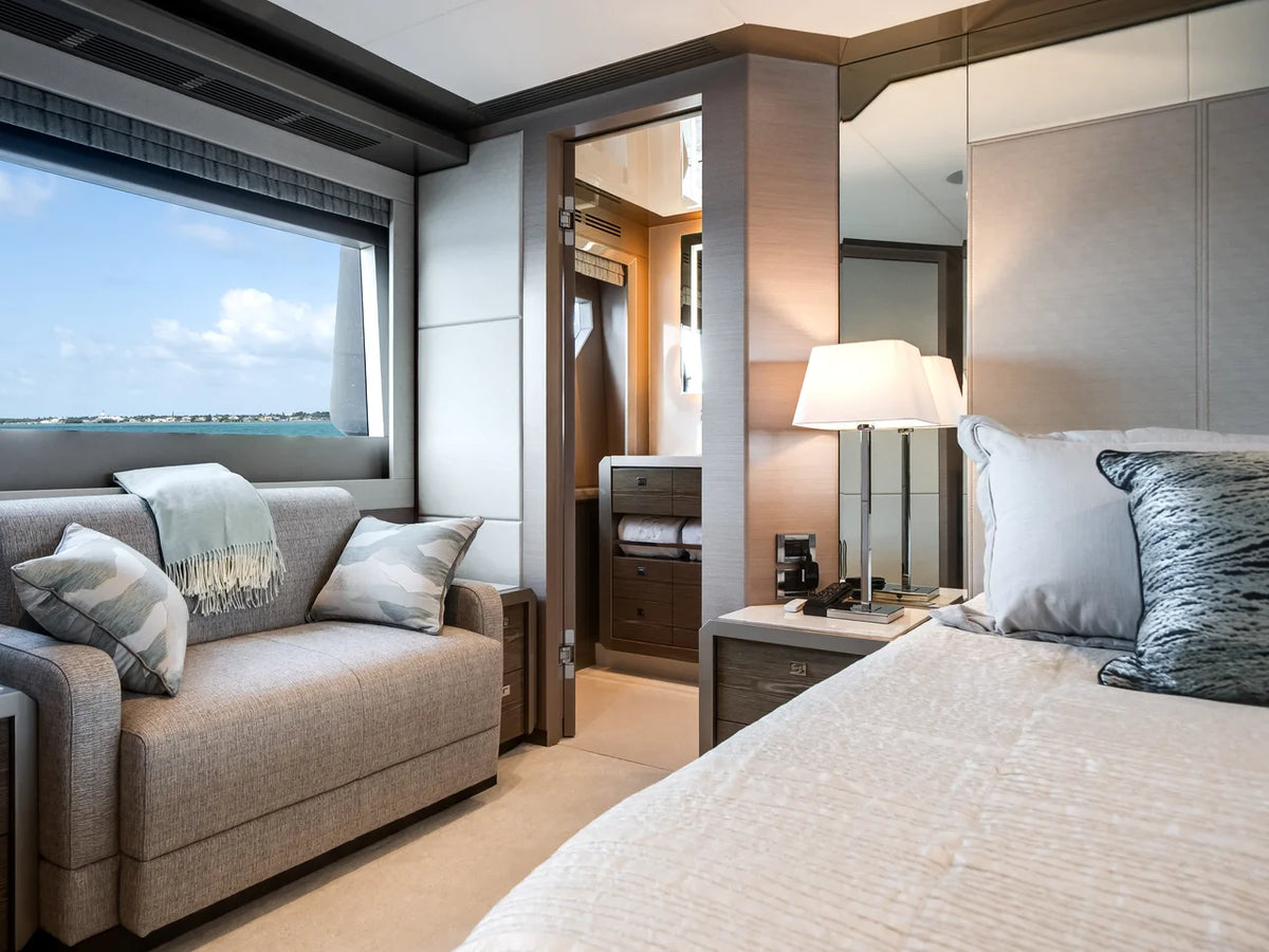 2023 Ocean Alexander 27R 88.0 feet, Ocean Reef, FL #41