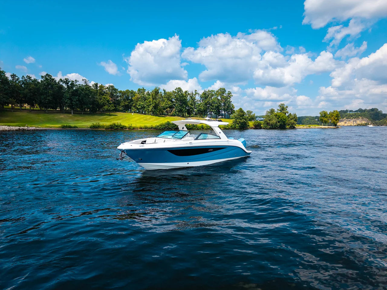 2026 Sea Ray SLX 400 Outboard 40.0 feet, Lake Ozark, MO #3