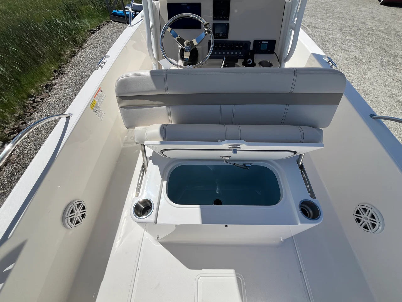 2026 Boston Whaler 250 Dauntless 25.0 feet, Westbrook, Connecticut #7